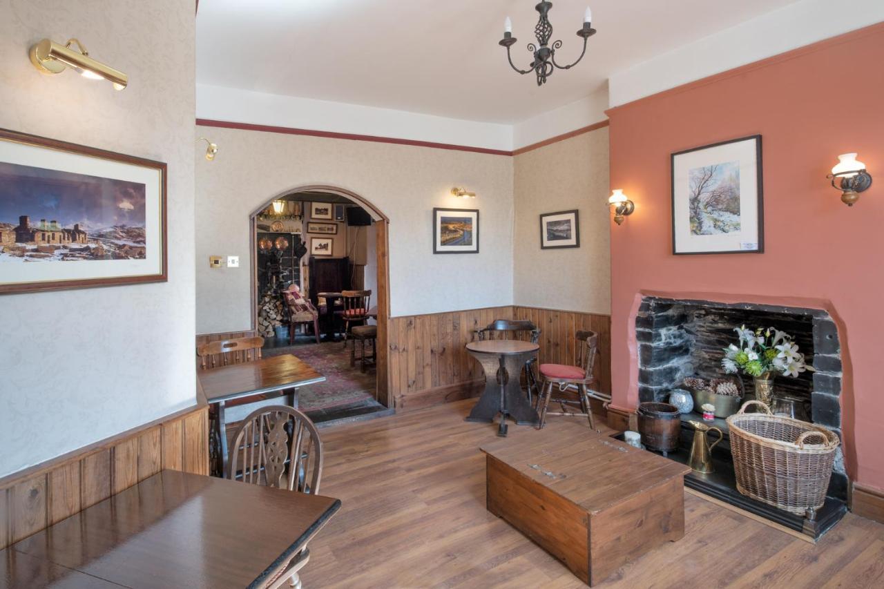 Elen'S Castle Hotel Dolwyddelan Екстер'єр фото