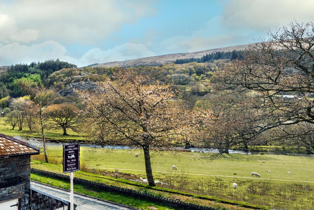 Elen'S Castle Hotel Dolwyddelan Екстер'єр фото