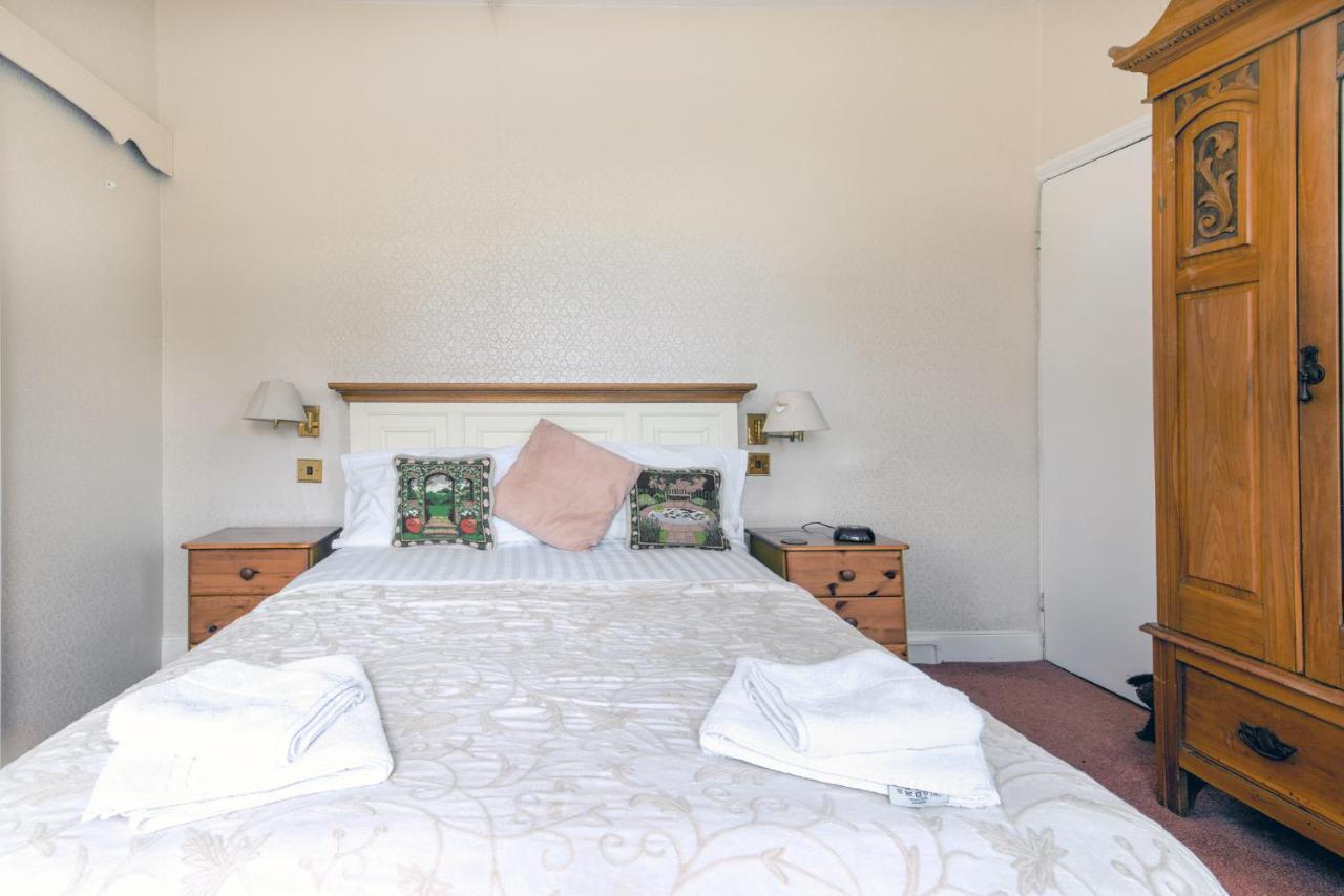 Elen'S Castle Hotel Dolwyddelan Екстер'єр фото