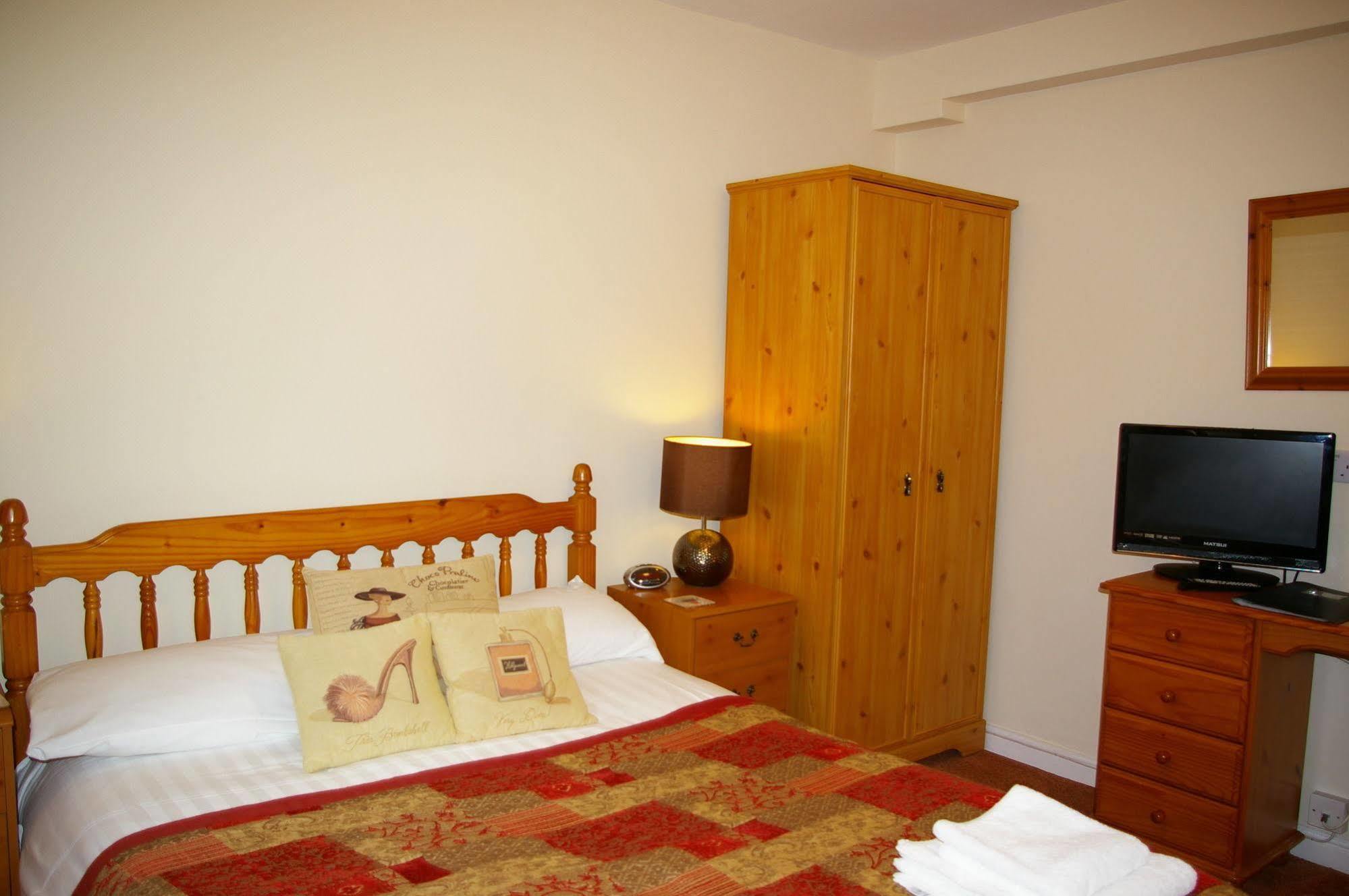 Elen'S Castle Hotel Dolwyddelan Екстер'єр фото